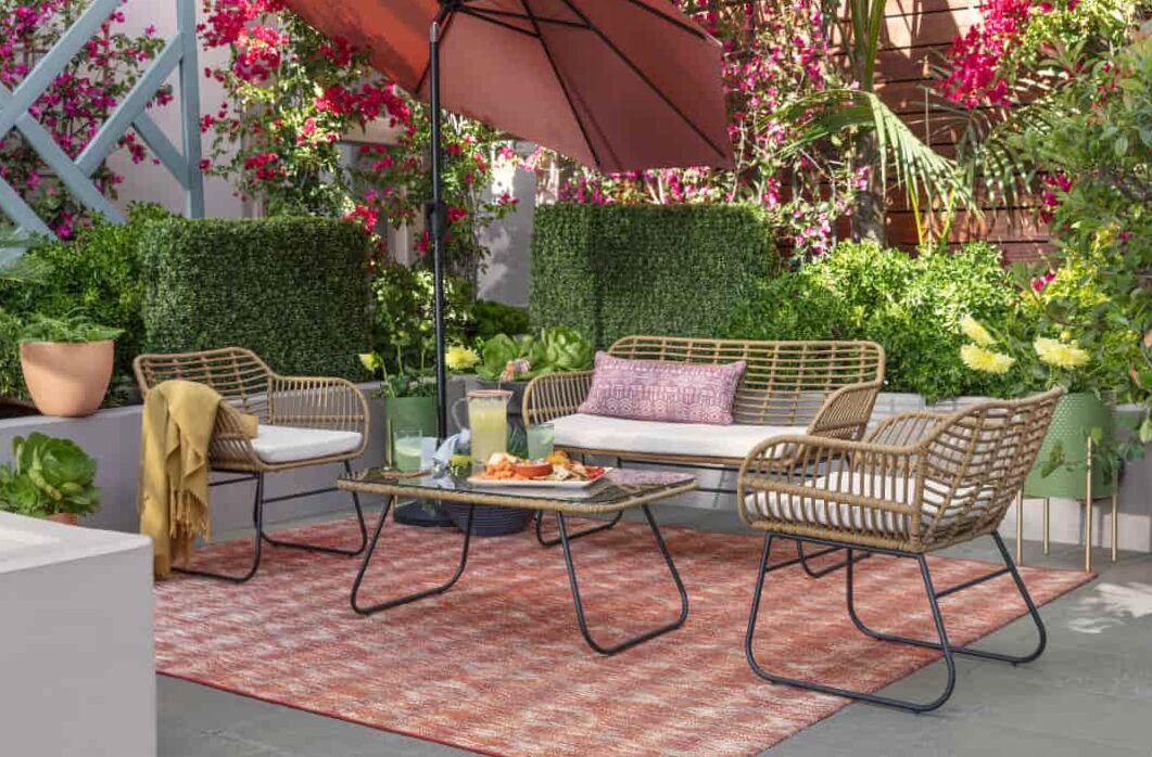 Advice for the layout of the garden furniture