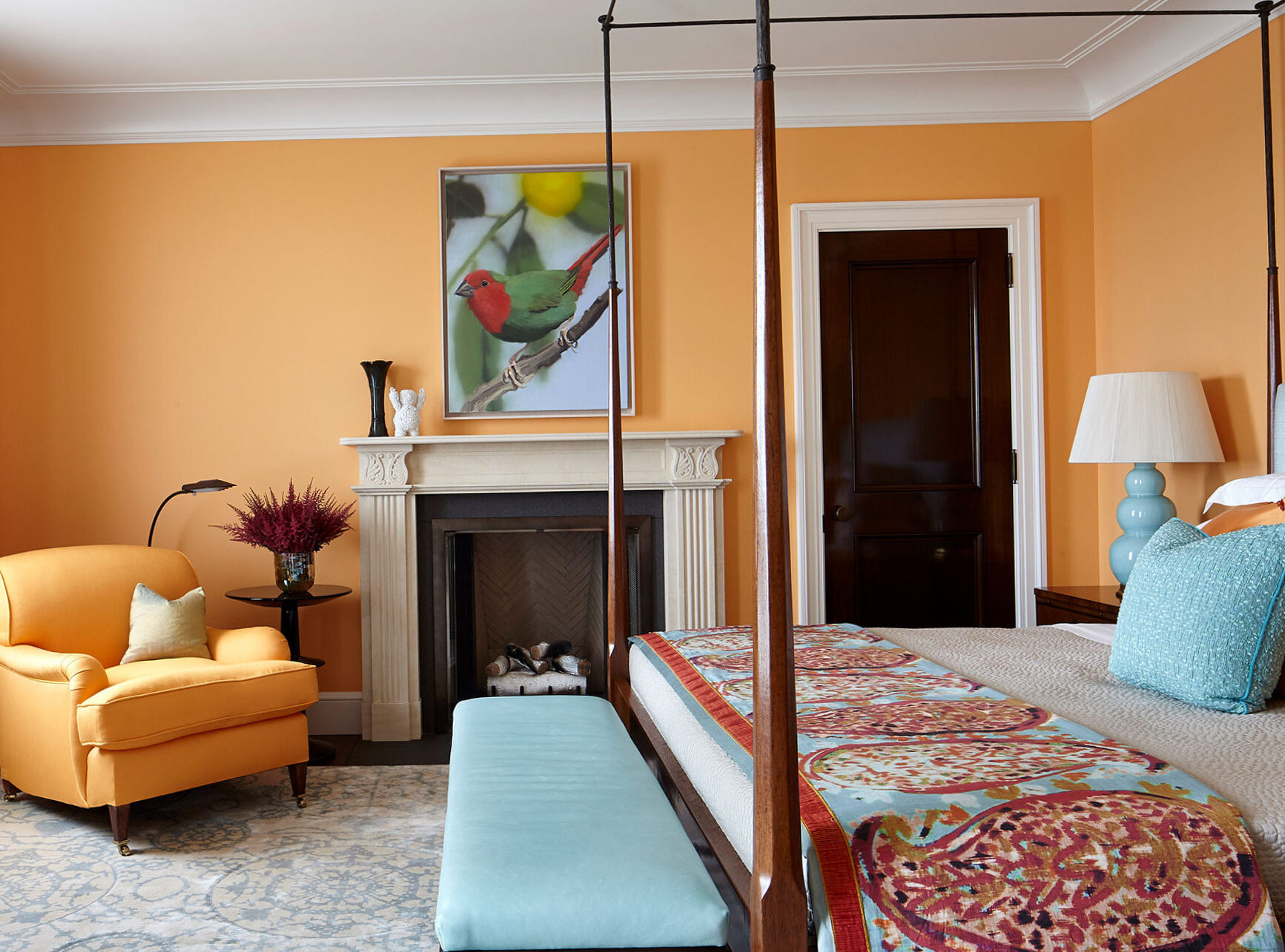 How to have the paint colors in a room?