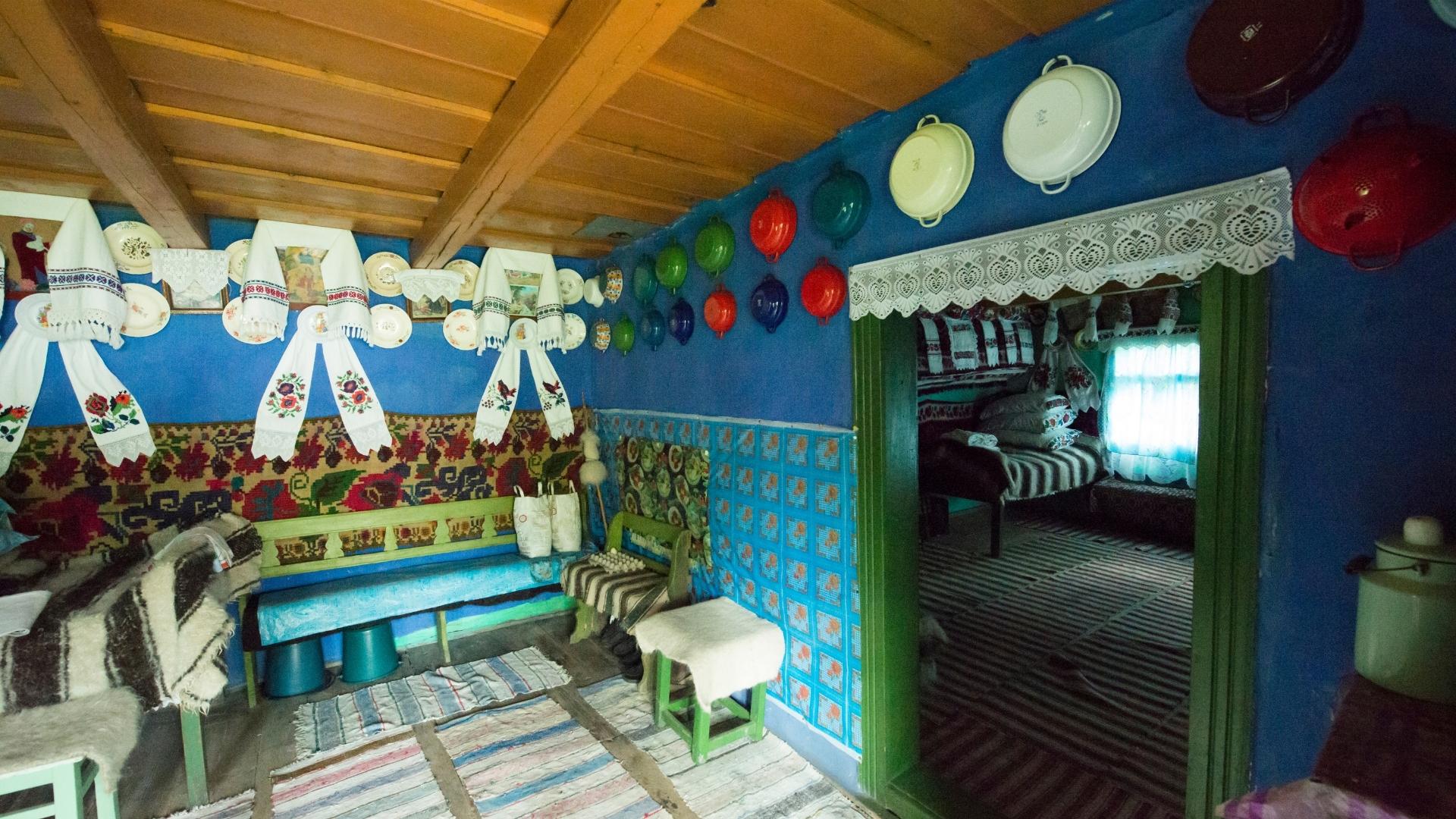 Uses these interior design ideas house in the country